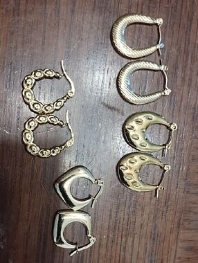 Gold Hoop Earring Set – Polished Gold Hoops (Set of 4 Pairs)